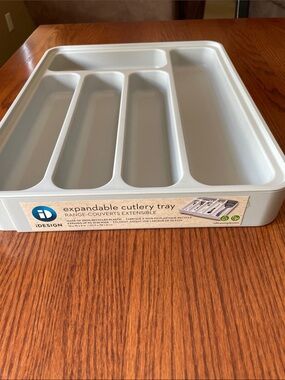 NWT iDesign Expandable Cutlery/Drawer Organizer Tray in Light Gray - 12x15x2 In.